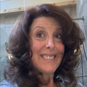 Meet your Posher, Wendy